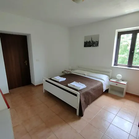 Grappolonero Apartment Laino Castello